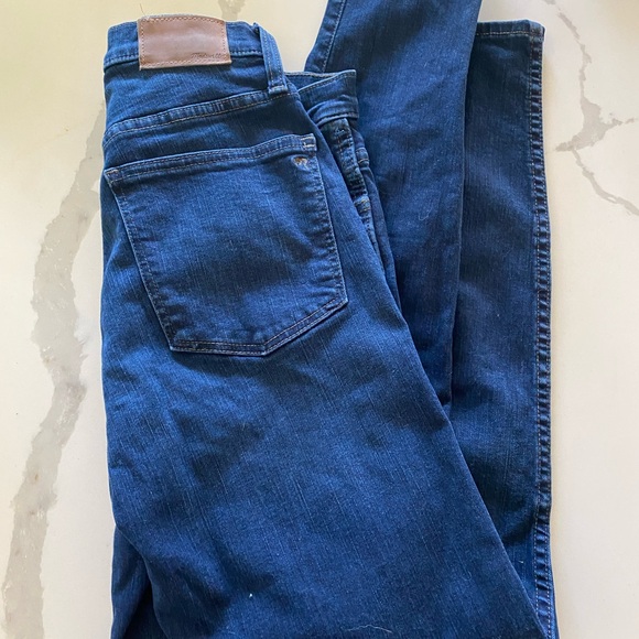 Madewell 28 10” Skinny Jeans in Hayes wash - Picture 6 of 6